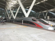 中國鐵路總公司復興號列車（到達廣州南站）