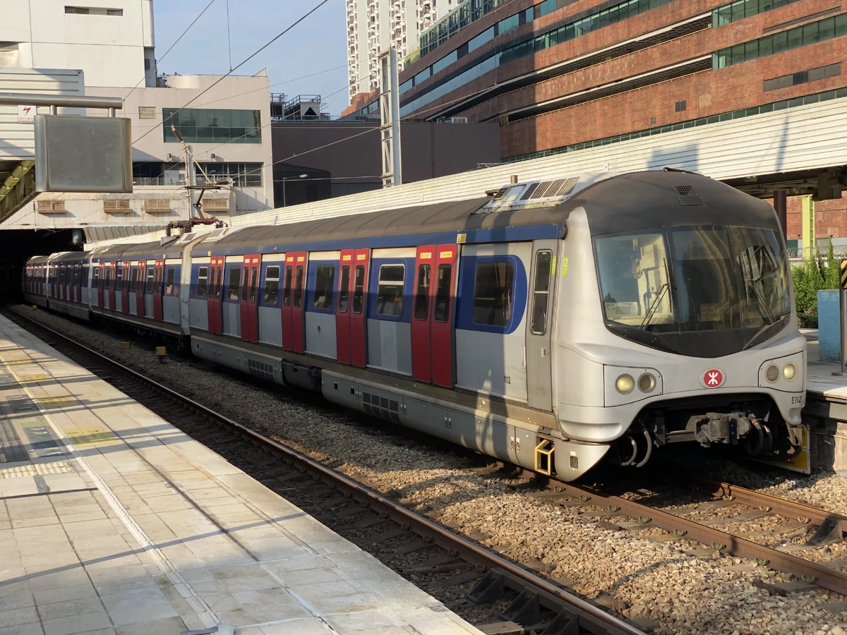 港鐵中期翻新列車| 香港鐵路大典| Fandom