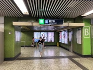 通往B出口的通道