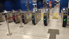 新閘機