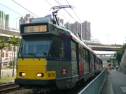 星期一至五日間拖卡，車序055/195