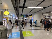 Admiralty Station concourse 17-05-2022(2)