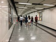Lai Chi Kok Station corridor 21-05-2017 (1)