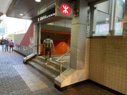 B2出口（2021年3月）