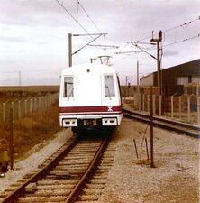 第1代翻新前M-Train在泰恩-威爾地鐵的路軌試行