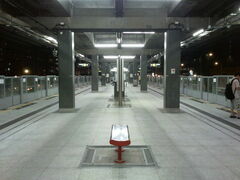 翻新前的月台（2011年9月）