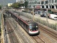 列車駛經新運路一段