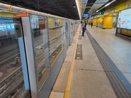 葵興站2號月台（2025年4月）