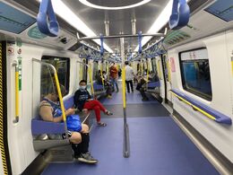 MTR Q Train compartment 27-11-2022(5)