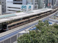 列車到達觀塘站（2022年8月）