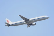 中國國際航空（B-6595）從香港起飛（2024年10月）