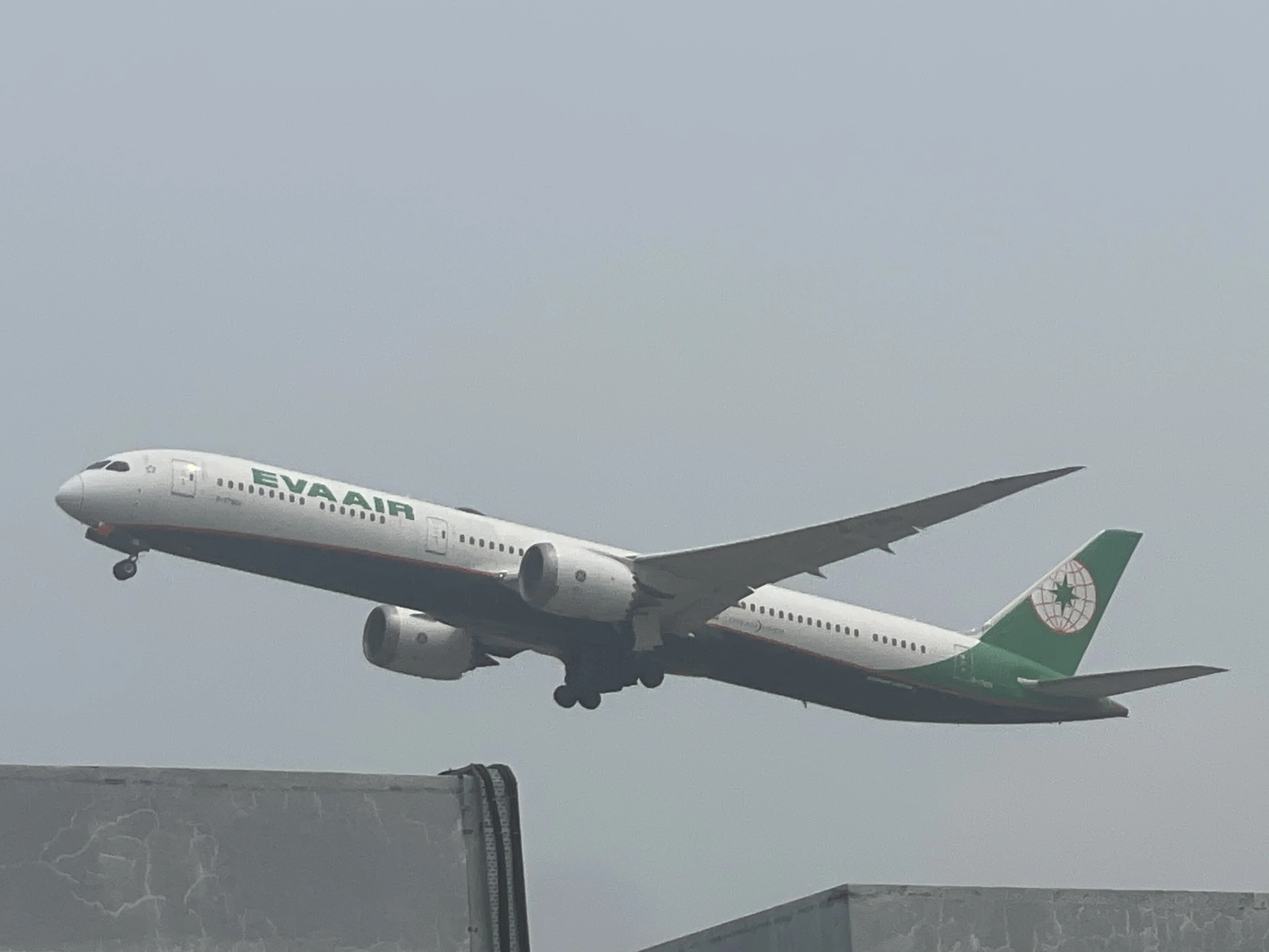 香港-台北航線| 香港航空交通大典| Fandom