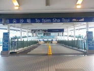 上層出入口（2018年5月）