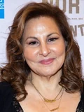Kathy Najimy (40 KB) Kathy Najimy