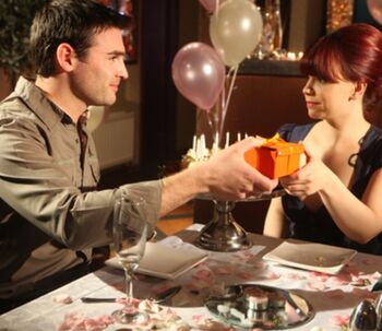 How Does Most Of The Town React To Tom's Death Episode 2559 (14th May 2009) | Hollyoaks Wiki | Fandom