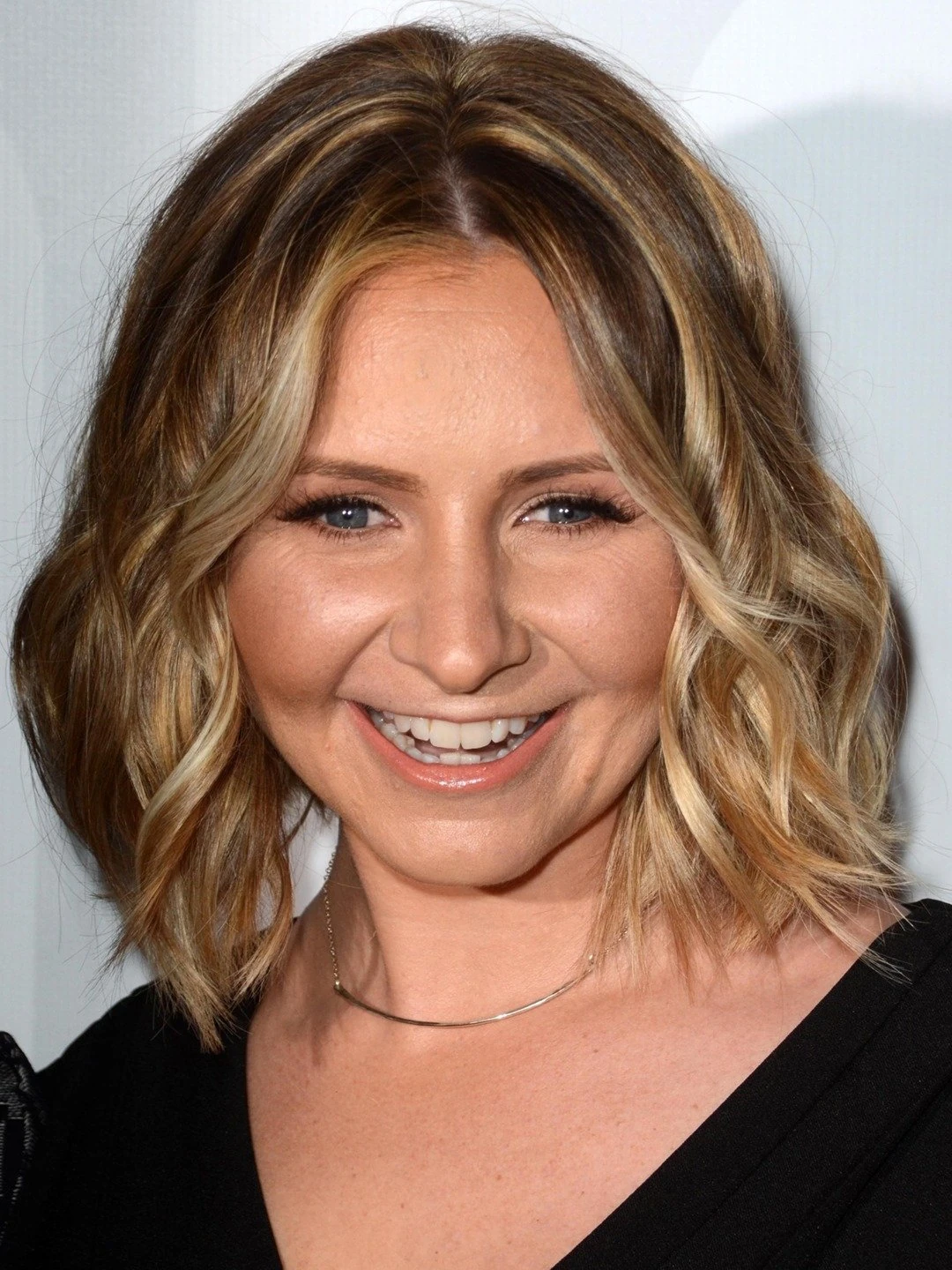 Beverley Mitchell | Hollywood Darlings Wiki | Fandom