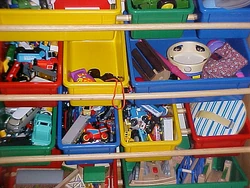 open shelf "toy box"