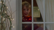 Homealone-movie-screencaps.com-11545