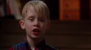 Homealone-movie-screencaps.com-1390