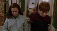 Homealone-movie-screencaps.com-324