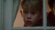 Homealone-movie-screencaps.com-654