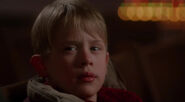 Homealone-movie-screencaps.com-8913