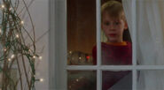 Homealone-movie-screencaps.com-11520