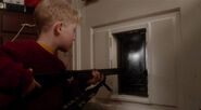 Homealone-movie-screencaps.com-9704