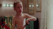 Homealone-movie-screencaps.com-6456