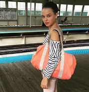 Teagan-croft.jpg (96 KB)