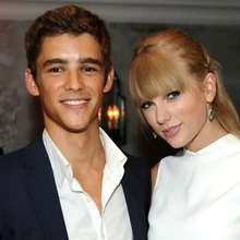 Brenton Thwaites Home And Away Wiki Fandom Brenton thwaites and matt barr have signed with wme in all areas. brenton thwaites home and away wiki