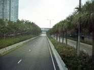 惠東路以西的一段東涌海濱路（2012年10月）