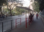 Bh.jpeg (1.49 MB) 可見兩邊小巴站已經拆走(2018年3月)