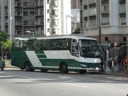 另一輛K73P綫客車在美湖居停站