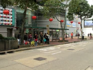 Heungszewuist2 1503.jpg (796 KB) 此站與大埔綜合大樓(2015年3月)