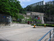 麗祖路北端連接麗瑤總站（2012年6月）