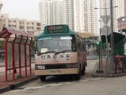 77B線往元朗市方向途經天頌苑總站