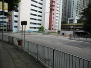 此路連接黃大仙道的末端