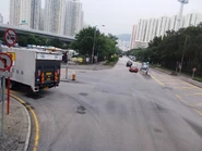 近啟華街交界