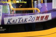 城巴20線開辦初期，該路線巴士車頭均會展示「Kai Tak 20 新里程」紙牌