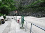 北行小巴站及南行車站（右）站景（2013年6月）