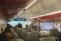 設置於車頭的報站機無法完整顯示兩行英文字母
