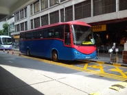 NR326線用車LX5793在總站上客