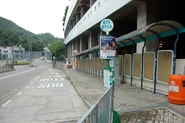 交通燈後的專綫小巴站位（2011年10月）