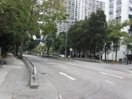 朗屏巴士總站對出