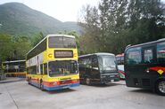 富豪奧林比安（479 / GM6891）為29R線最後一個服務日的用車之一