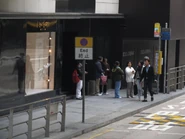 Alexandra House DVRC 1.jpg (89 KB) 站景(2011年1月)