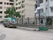 Waterloo Hill (Hok Yu Lane) Minibus Terminus.jpg (535 KB) 站景(2011年6月)