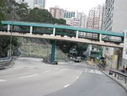 近大窩口邨富安樓的一段