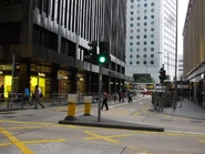 近干諾道中的一端